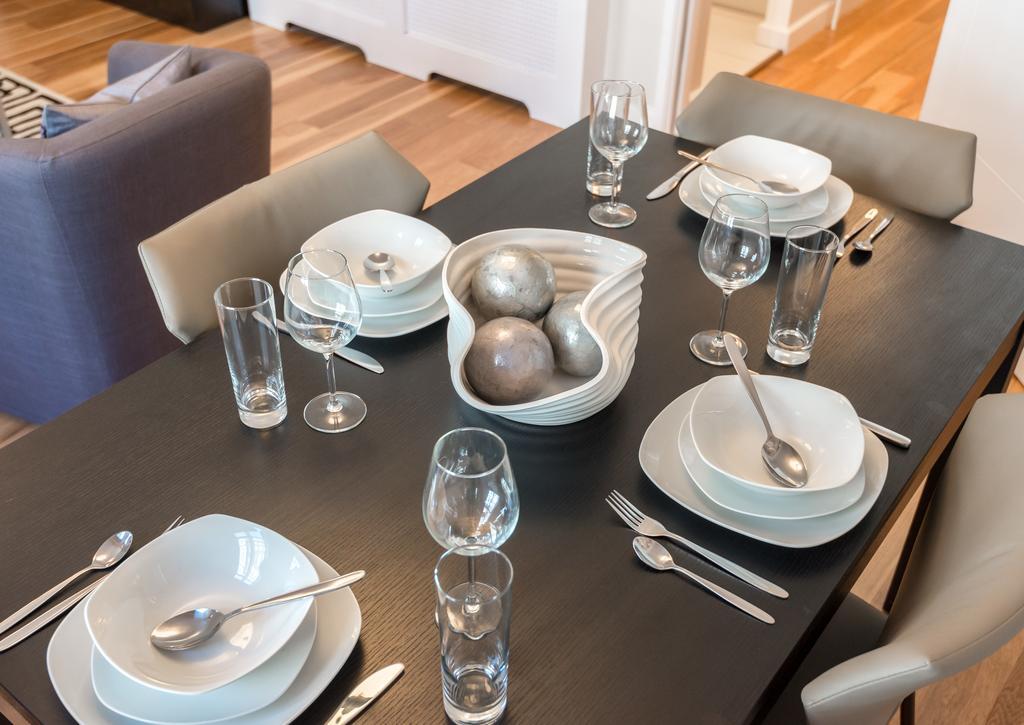 Brompton Road Private Apartment Лондон Экстерьер фото